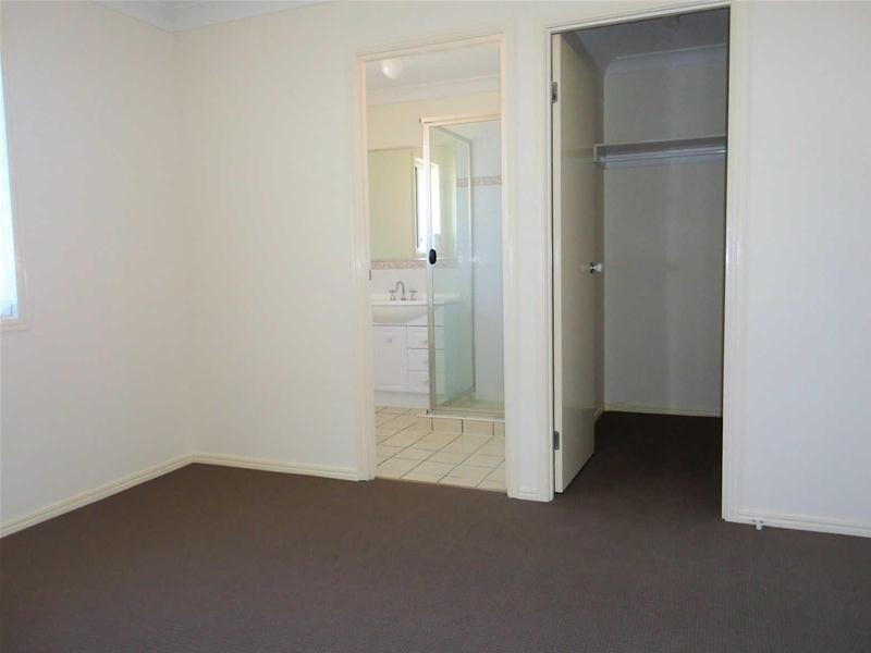 5  Old Kent Road, Upper Coomera QLD 4209