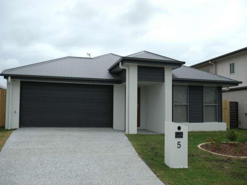 5 Arcadia Boulevard, Pimpama QLD 4209