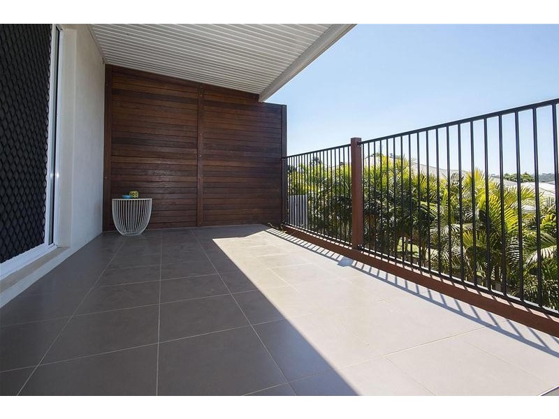 2/7 Isetta Court, Upper Coomera QLD 4209