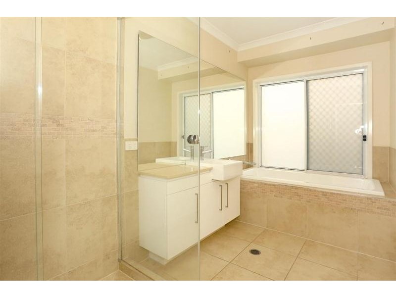 19 Denise Drive, Upper Coomera QLD 4209