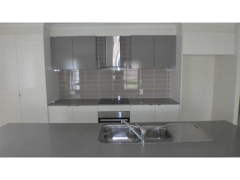 77  Beaumont Drive, Pimpama QLD 4209