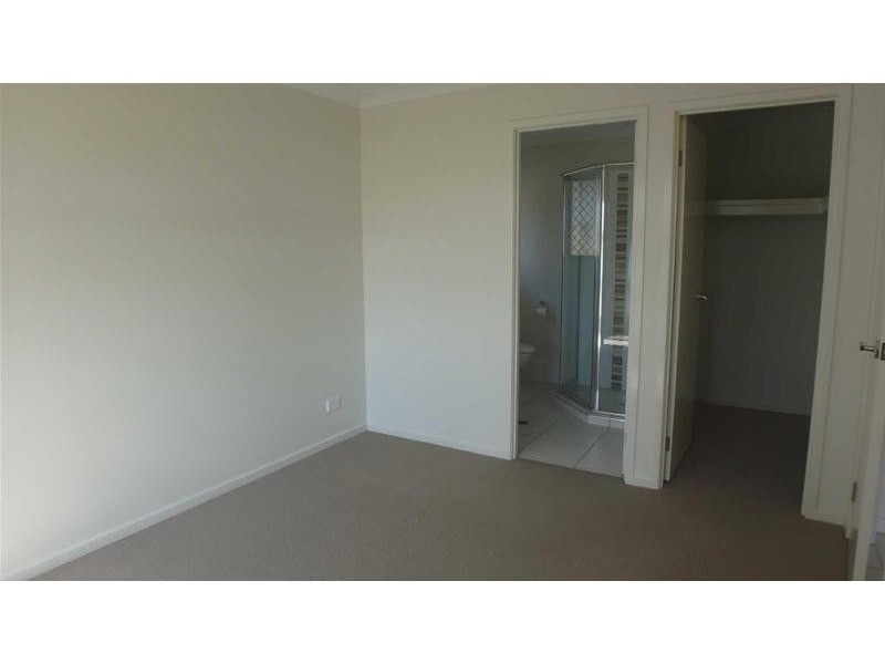 77  Beaumont Drive, Pimpama QLD 4209