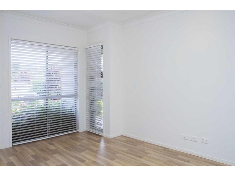 27 Scenic Crescent, Coomera QLD 4209