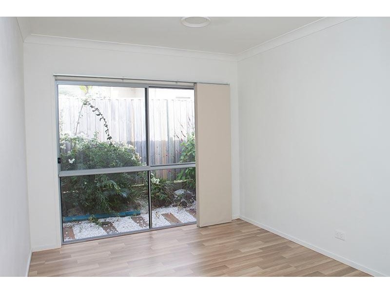 27 Scenic Crescent, Coomera QLD 4209