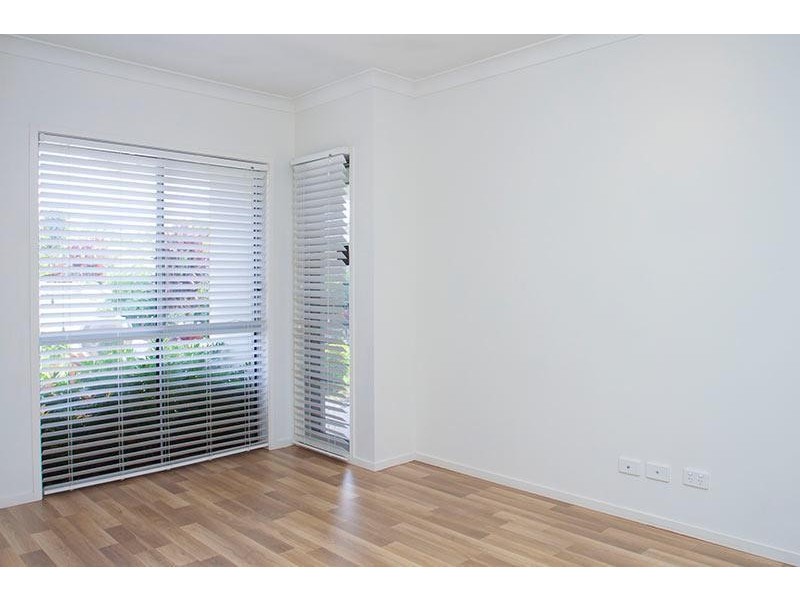 27 Scenic Crescent, Coomera QLD 4209