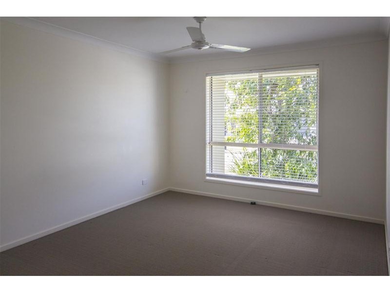 70  McLachlan Circuit, Willow Vale QLD 4209