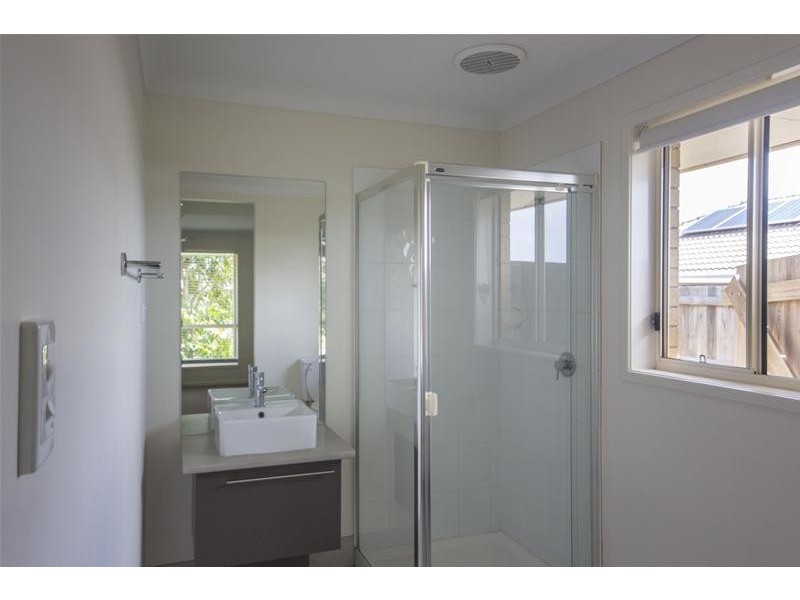 70  McLachlan Circuit, Willow Vale QLD 4209