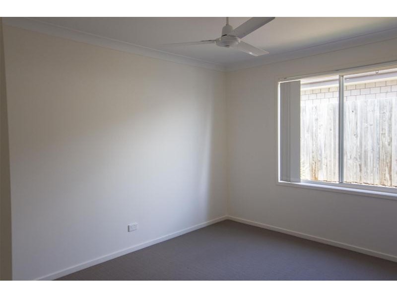 70  McLachlan Circuit, Willow Vale QLD 4209