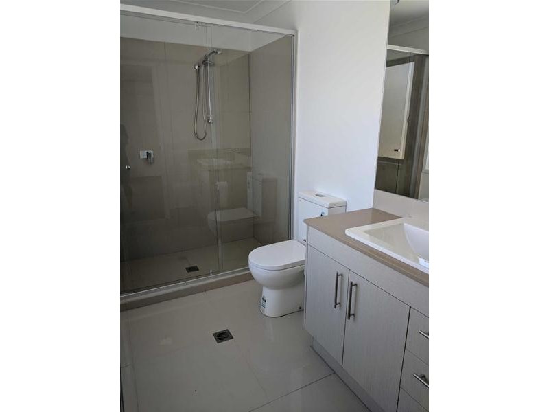 6-23  Garden Road, Coomera QLD 4209