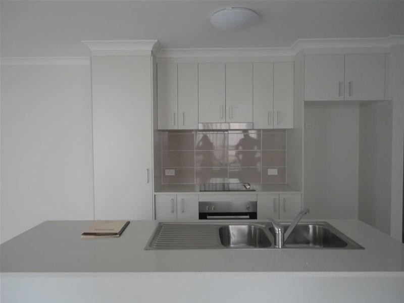 32  Venetian Way, Coomera QLD 4209