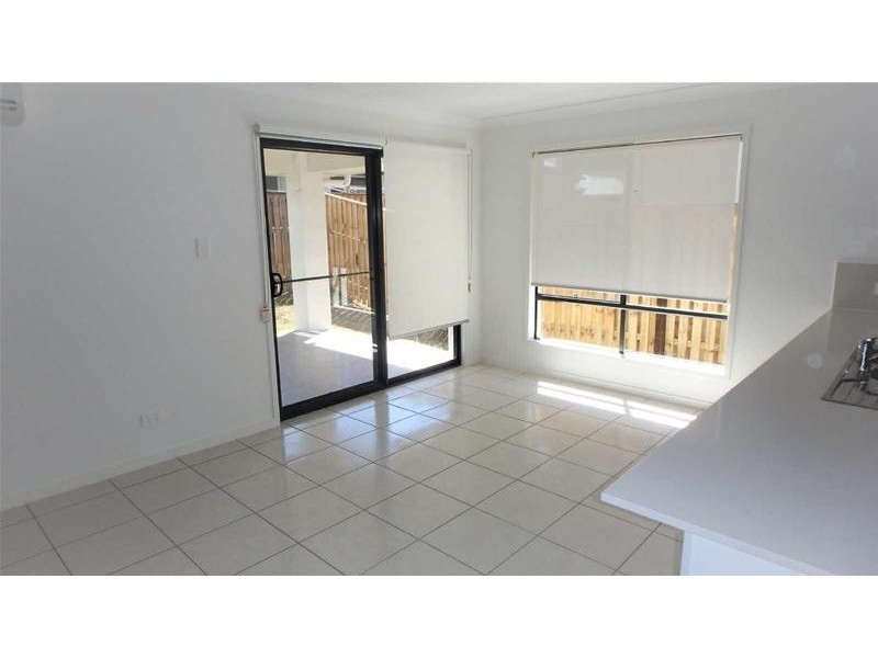 14  McPherson Cr, Coomera QLD 4209