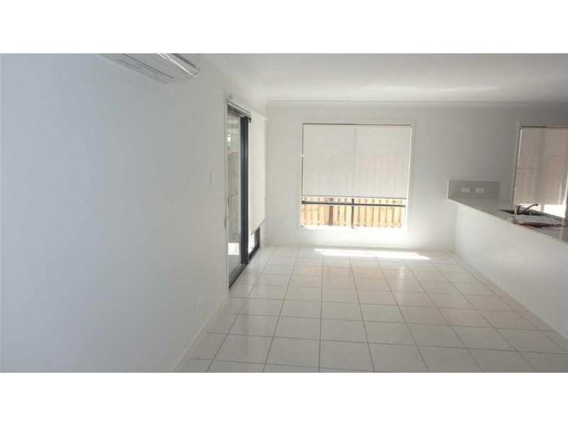 14  McPherson Cr, Coomera QLD 4209