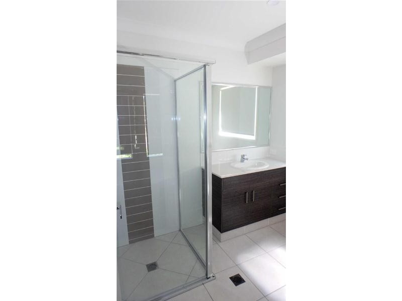 14  McPherson Cr, Coomera QLD 4209