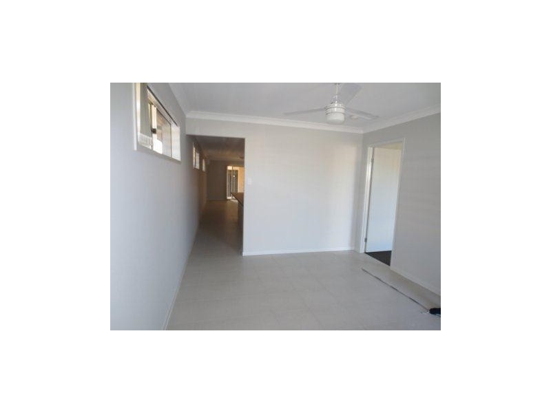 70 Beaumont Drive, Pimpama QLD 4209