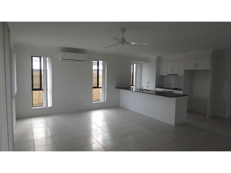 26  Augusta Boulevard, Pimpama QLD 4209