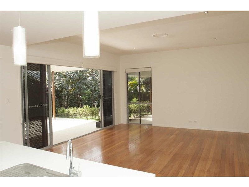 27 Scenic Crescent, Coomera QLD 4209