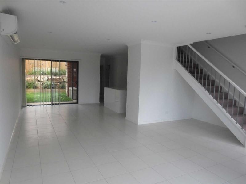 2/33  Pyrite Street -Lot 9- Oreland Estate, Pimpama QLD 4209