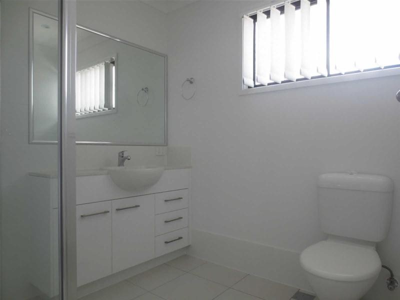 2/33  Pyrite Street -Lot 9- Oreland Estate, Pimpama QLD 4209