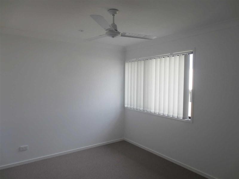 2/33  Pyrite Street -Lot 9- Oreland Estate, Pimpama QLD 4209