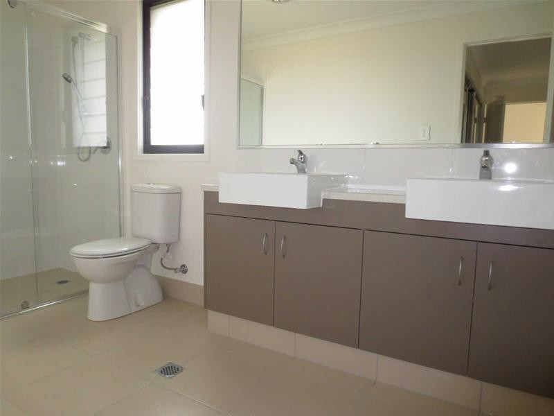 24  Milly Circuit, Ormeau QLD 4208