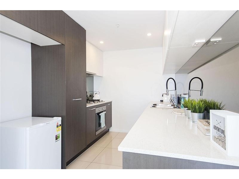 1808/25-31 East Quay Drive, Biggera Waters QLD 4216