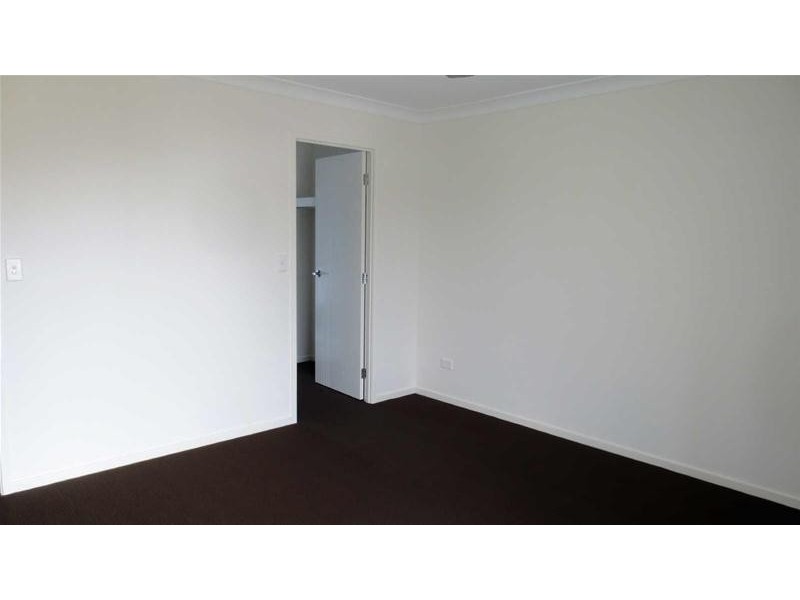 2/7  Bottle Brush Circuit, Coomera QLD 4209