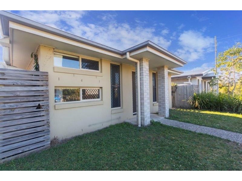 24  Beaumont Drive, Pimpama QLD 4209