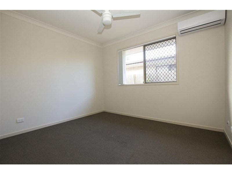 24  Beaumont Drive, Pimpama QLD 4209