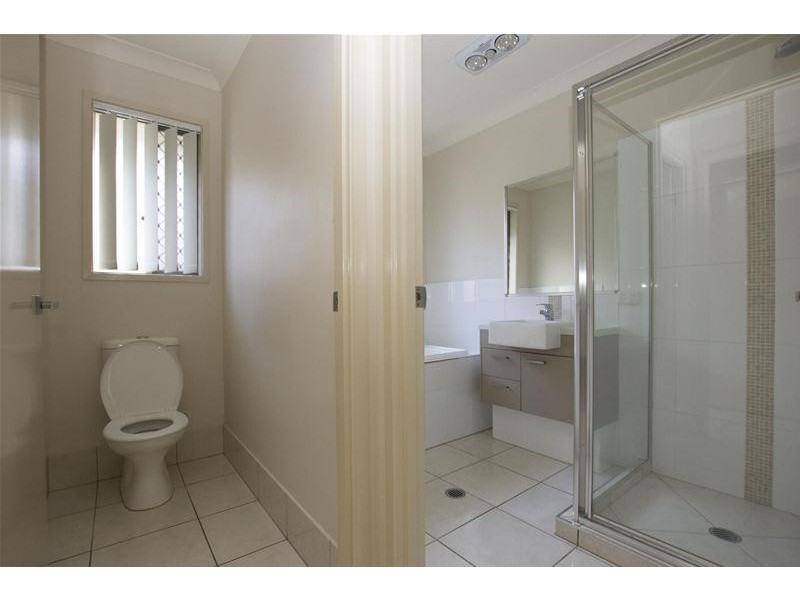 24  Beaumont Drive, Pimpama QLD 4209