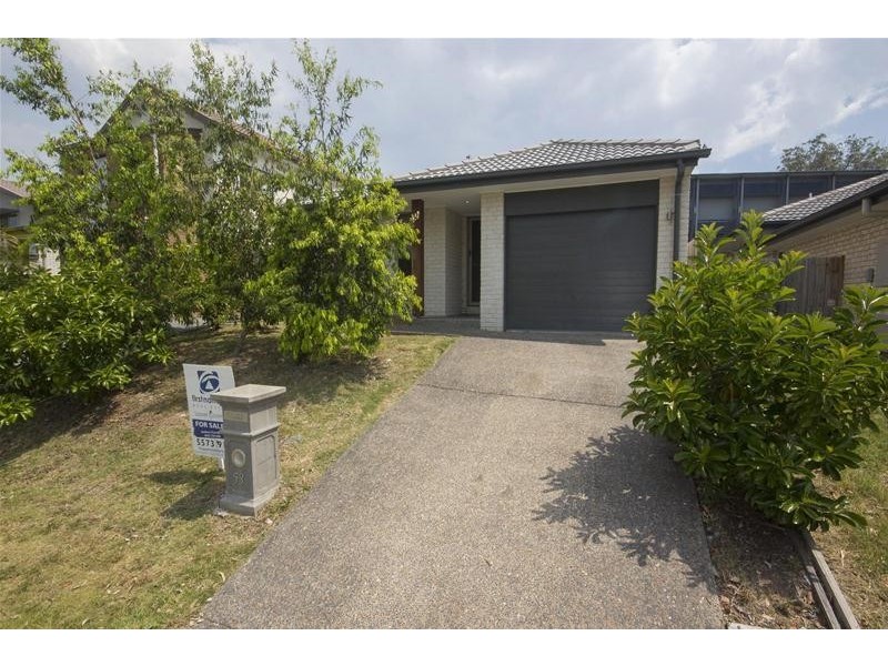 53  Lisa Crescent, Coomera QLD 4209