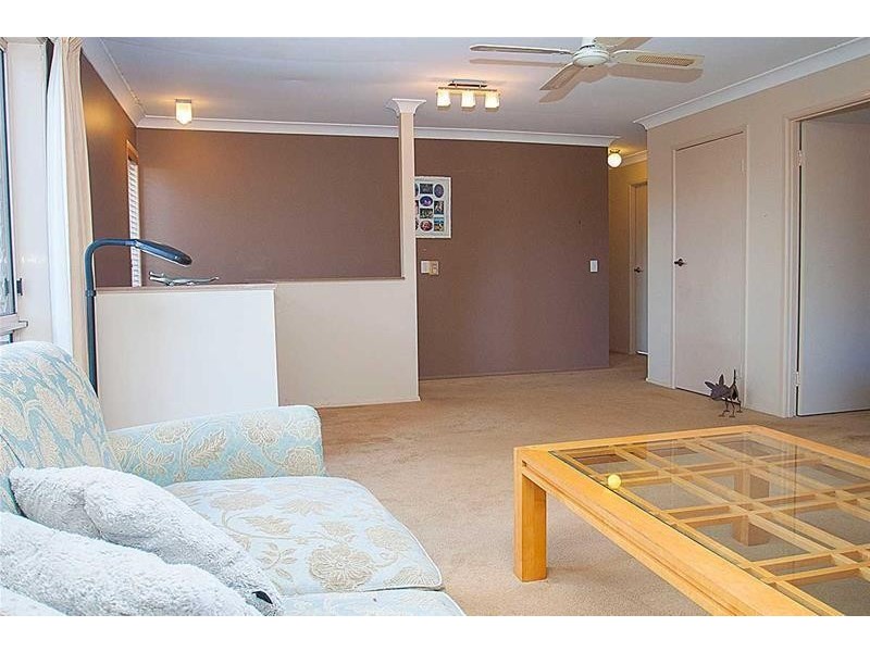 6/421 Oxley Drive, Runaway Bay QLD 4216