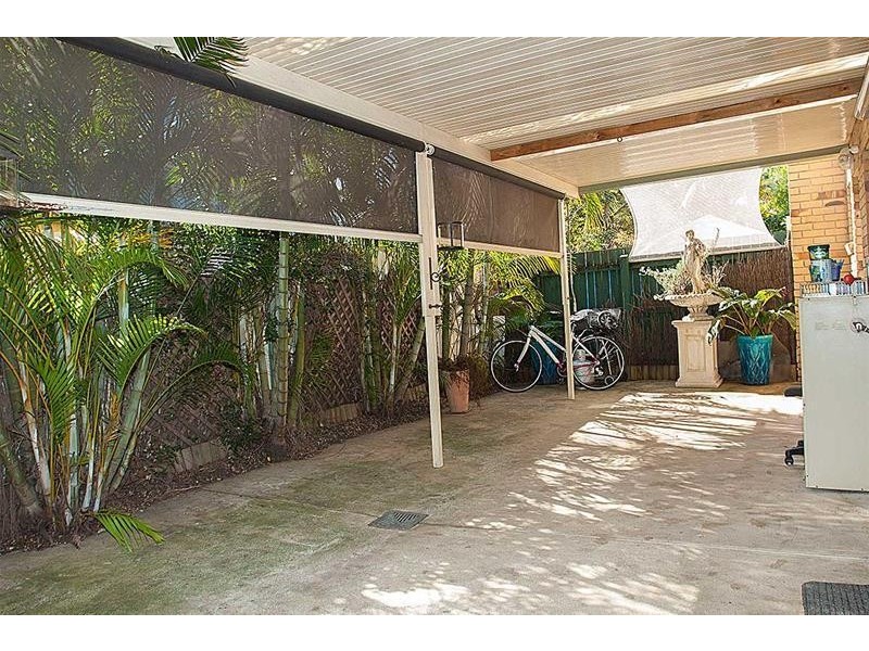 6/421 Oxley Drive, Runaway Bay QLD 4216