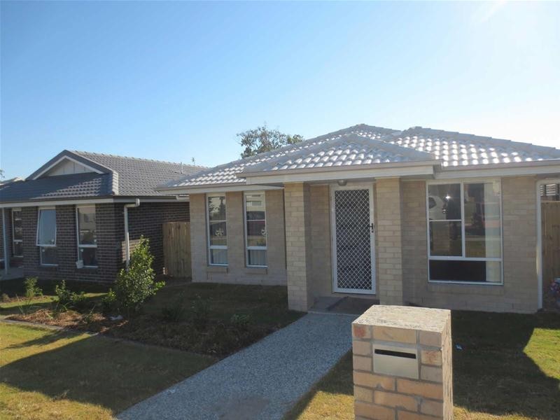 60  Beaumont Drive (Lot 319), Pimpama QLD 4209