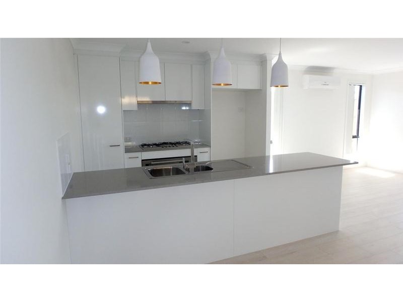 13 Sky Crescent, Pimpama QLD 4209