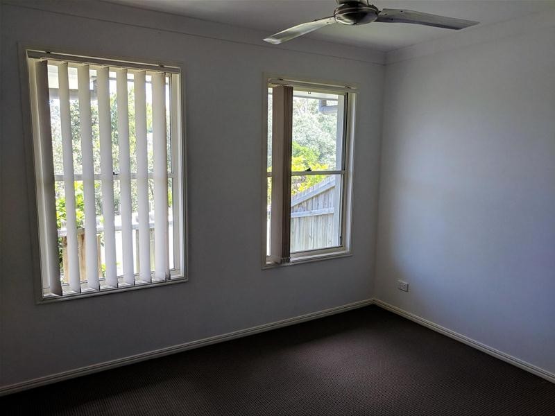 35  Damian Leeding Way, Upper Coomera QLD 4209