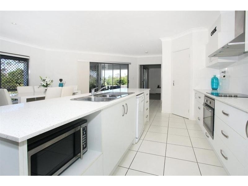 4 Dayflower Street, Upper Coomera QLD 4209