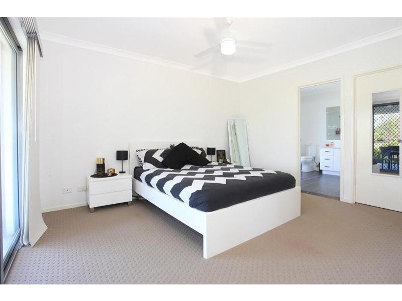 4 Dayflower Street, Upper Coomera QLD 4209