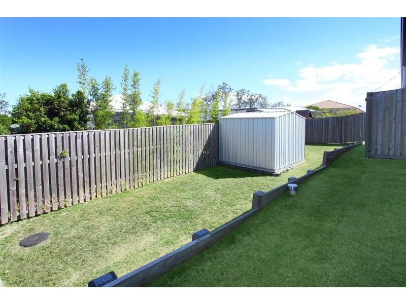 4 Dayflower Street, Upper Coomera QLD 4209