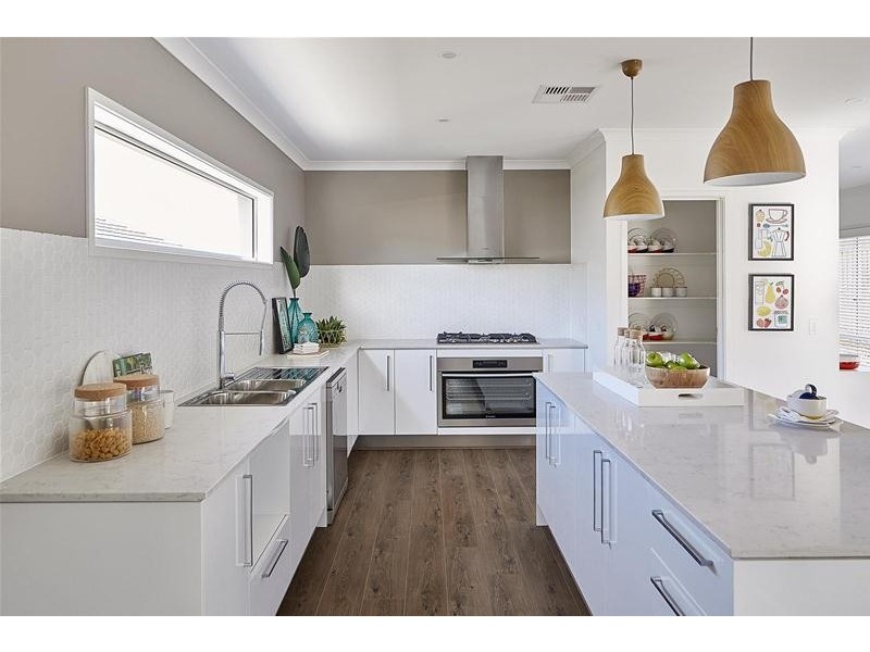 35 Hans Street, Upper Coomera QLD 4209