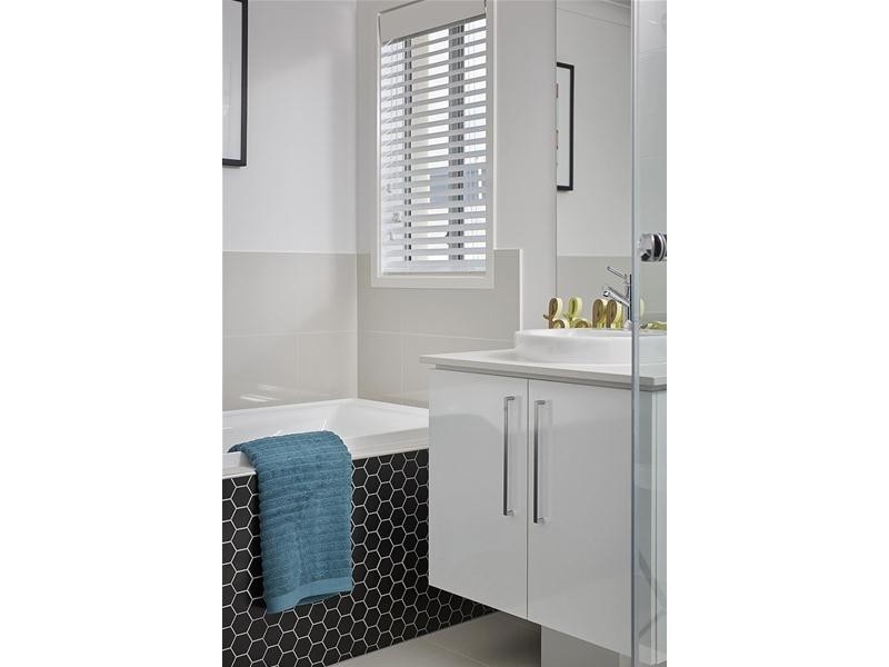 35 Hans Street, Upper Coomera QLD 4209