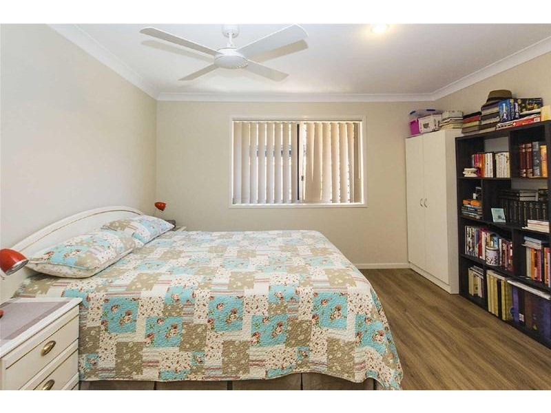 2/5 Schmarr Avenue, Upper Coomera QLD 4209