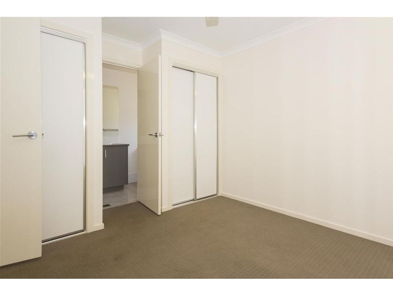 32  Venetian Way, Coomera QLD 4209