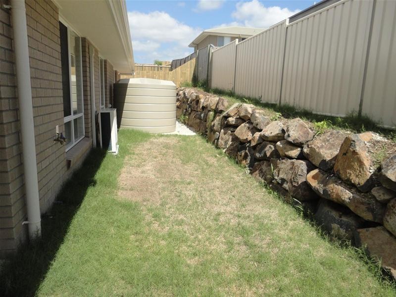 32  Venetian Way, Coomera QLD 4209