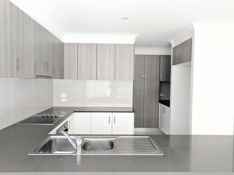 36 O’Reilly Drive, Coomera QLD 4209