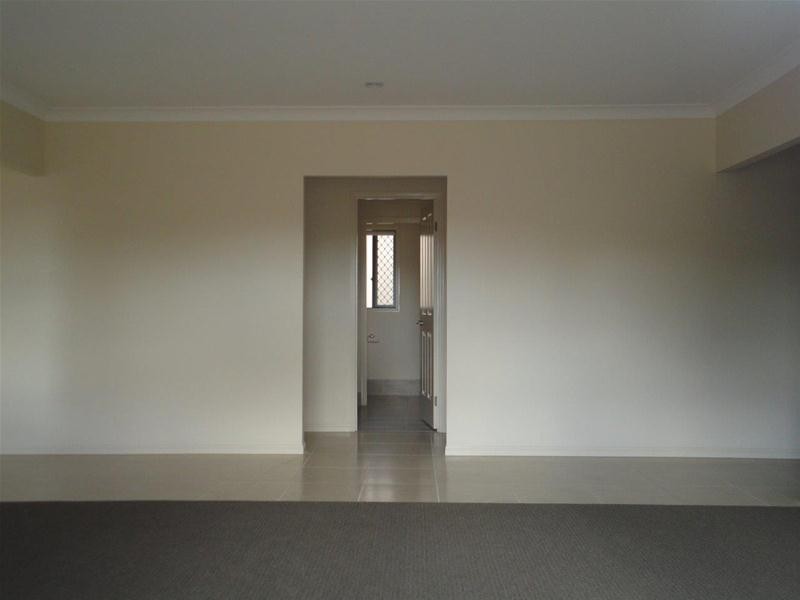 4 Aston Street, Upper Coomera QLD 4209