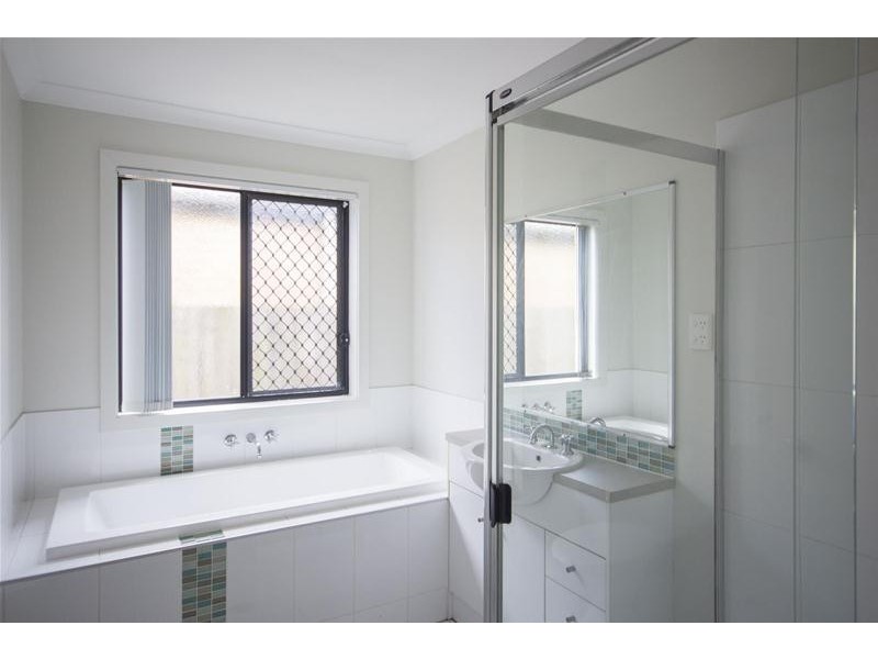 45 Collingrove Circuit, Pimpama QLD 4209