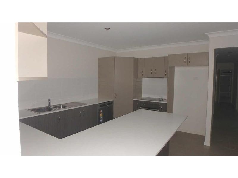 11  Hampton Lane, Pimpama QLD 4209