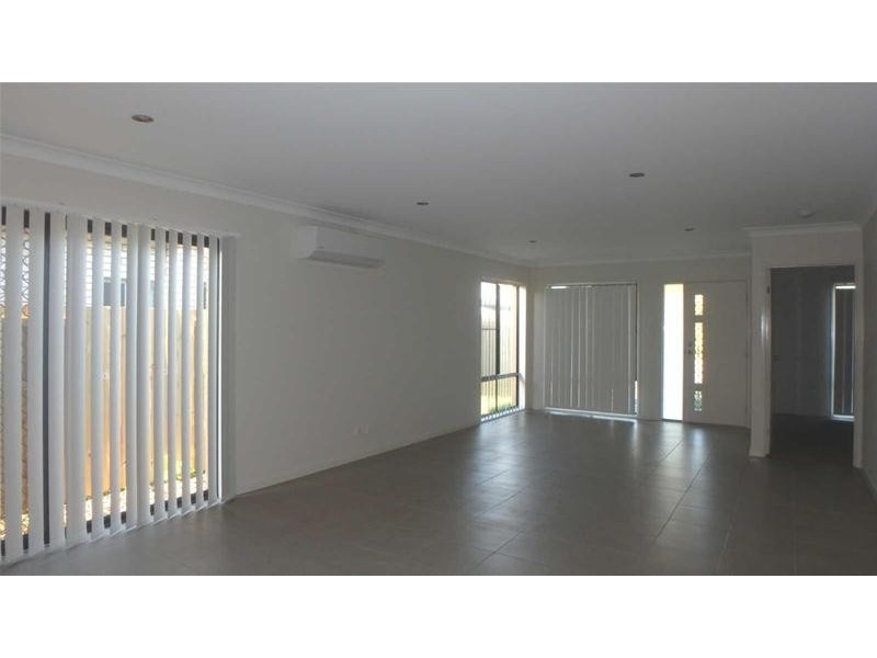 11  Hampton Lane, Pimpama QLD 4209