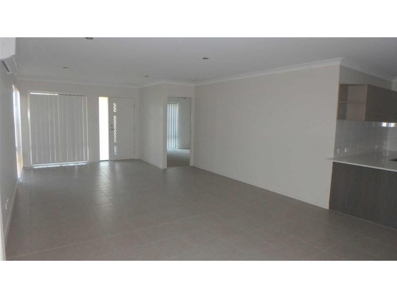 11  Hampton Lane, Pimpama QLD 4209