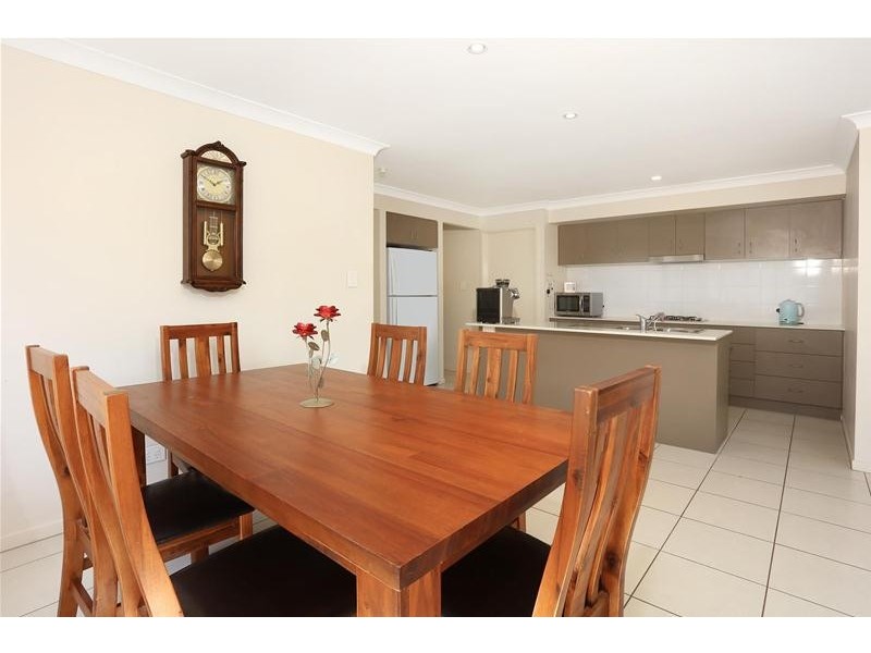 4 Oscar Close, Ormeau QLD 4208